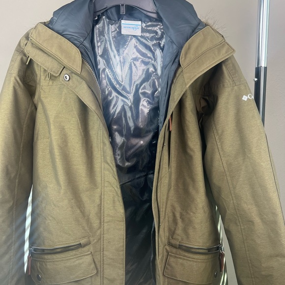 Columbia Women's Carson Pass Waterproof Insulated Interchange Jacket - Picture 5 of 15